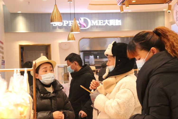 速抢！大拇指重磅推出邻里年卡，优“享”全年全场6折优惠​​​​​​​