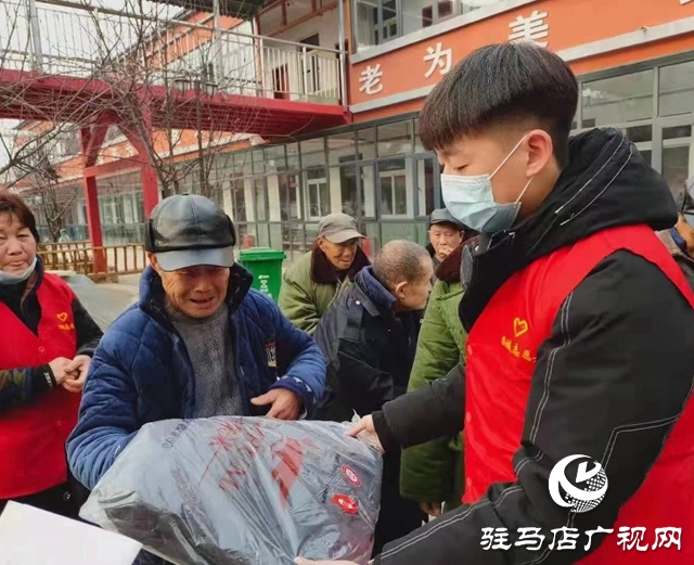 西平县柏城街道：关爱孤寡老人 寒冬送温暖