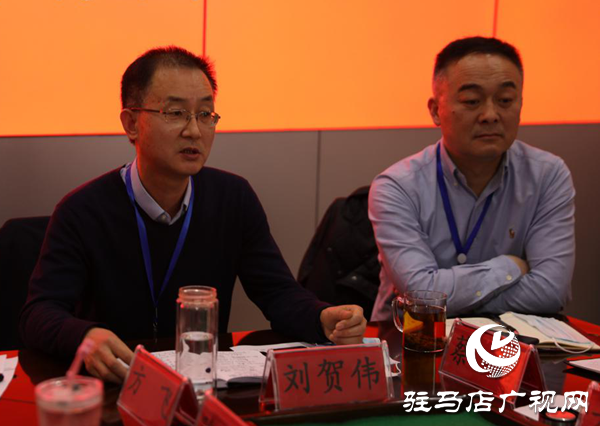 驻马店市公共资源交易中心召开青年干部座谈会