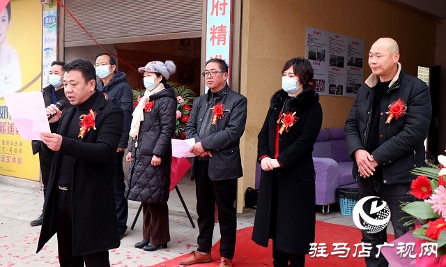 正阳县爱聘人力就业服务中心开门营业 为外出务工人员提供“一站式”服务