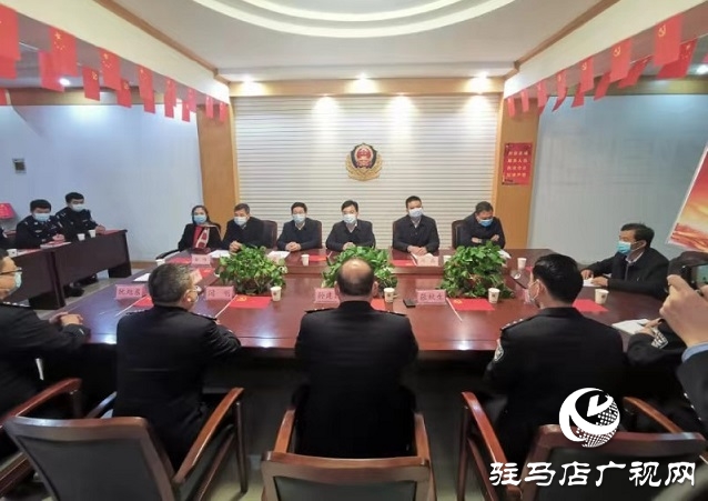 驻马店市驿城区领导走访慰问基层公安民警