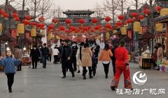  古朴风情街 年味渐渐浓