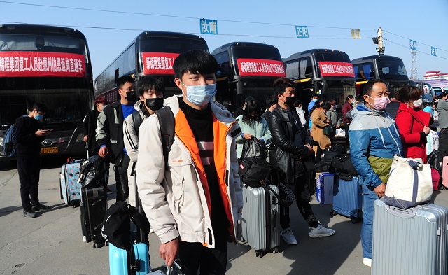 驻马店市贺佳荣获“全国优秀农民工”称号