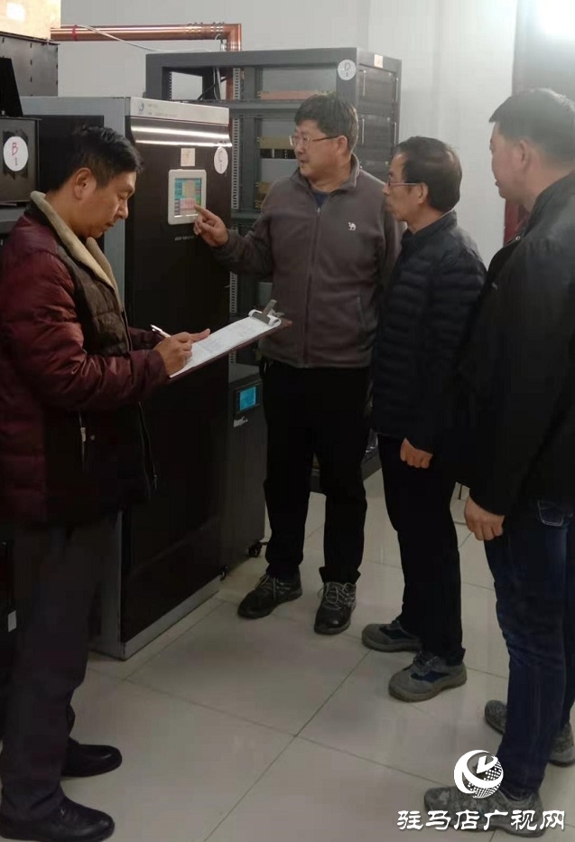乐山之巅广电人 幕后英雄使命重