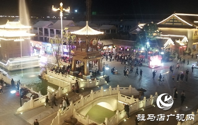 灯火璀璨迎元宵 流光溢彩不夜城