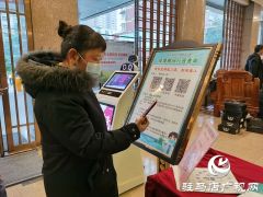 2021两会花絮｜防疫不松懈 卫生无死角