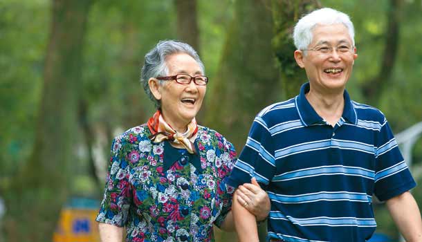 驻豫全国人大代表、住豫全国政协委员抵京有委员建议： 鼓励城市离退休人员告老还乡助力乡村振兴