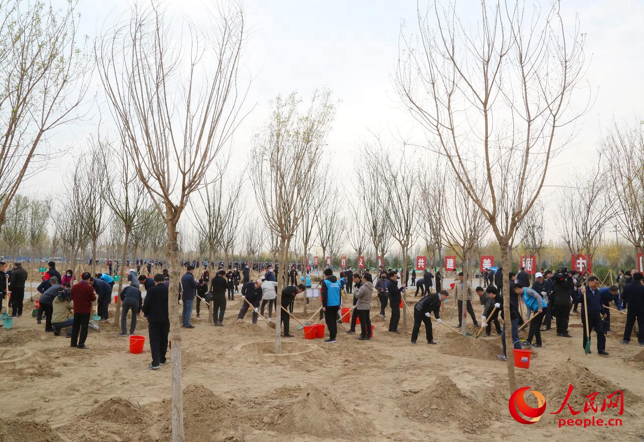 2021年共和国部长义务植树活动在京举行