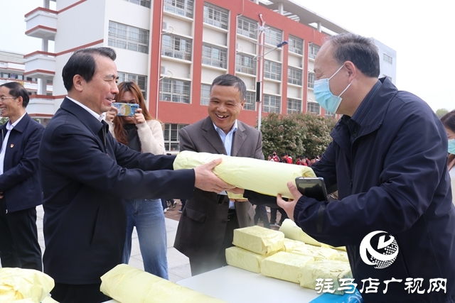 2021年“书香天中”全民阅读暨“护苗2021”系列活动启动仪式举行