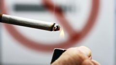 国家卫健委：领导干部要为控烟作表率