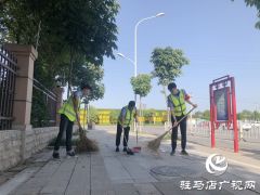 中建一局三公司：清扫卫生美家园 服务群众当先锋