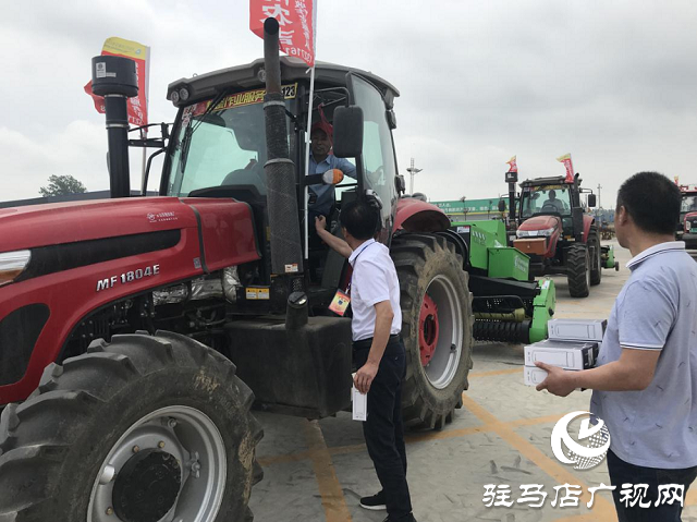 河南农吉（项城分公司）小麦秸秆打捆跨区作业出征仪式