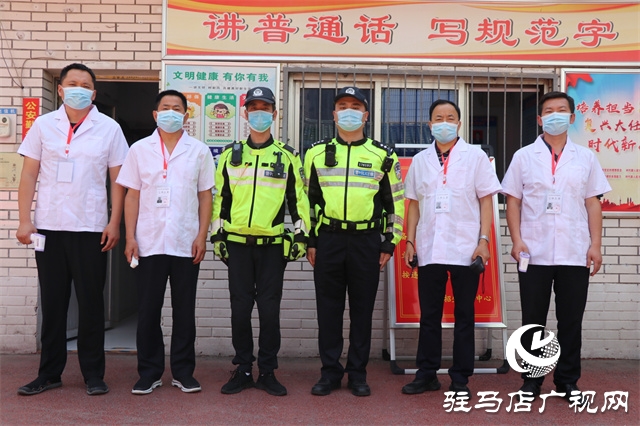 驻马店高考首日，现场直击！（组图）