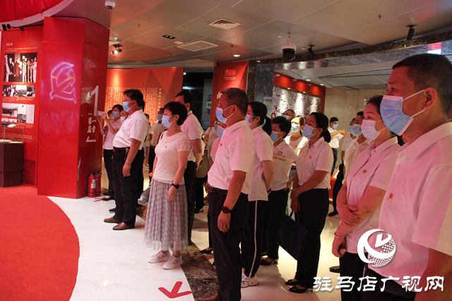 驻马店市民政局：组织集中参观庆祝建党100周年档案图片文献展