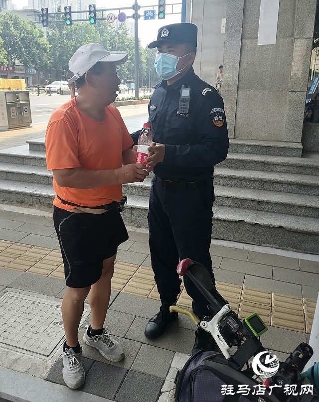 驻马店市公安局防汛救灾先锋队援郑