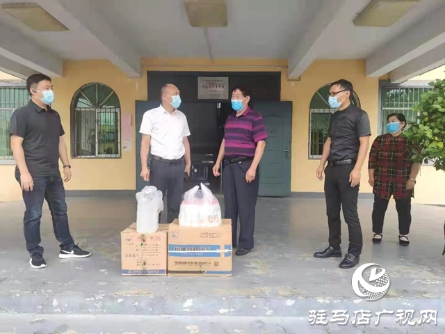驻马店：抗击疫情 爱心人士在行动
