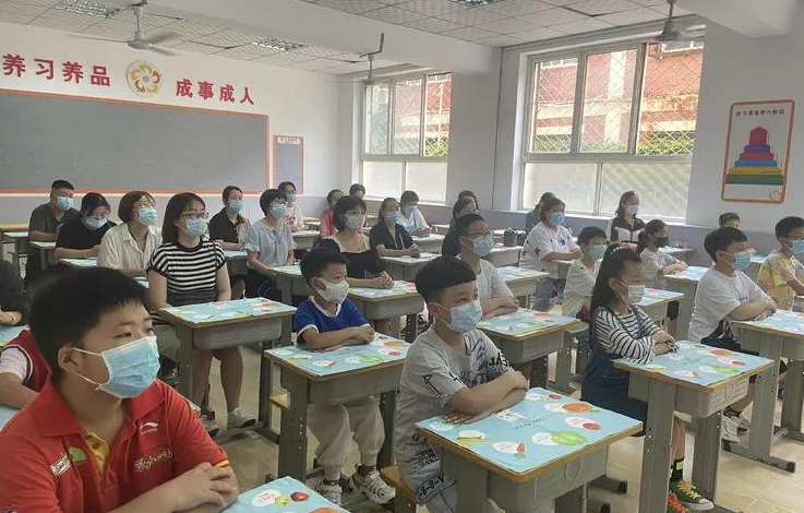 秋季开学 97.1%受访家长关注学校防疫措施是否到位
