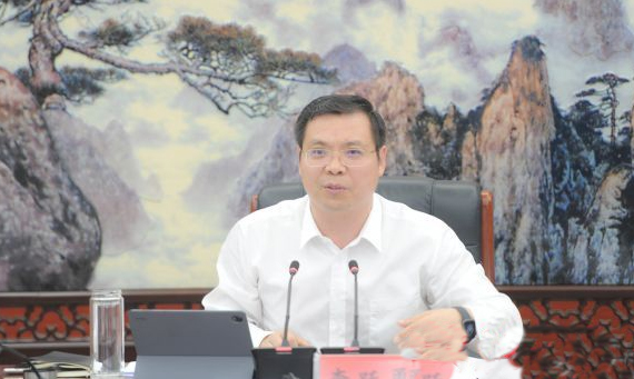 李跃勇主持召开市人才工作领导小组会议