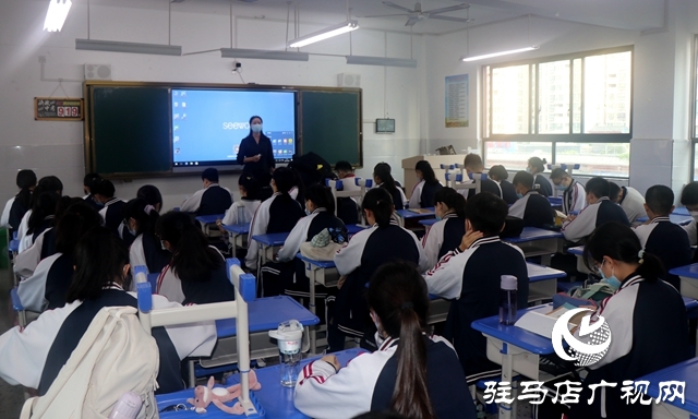 驻马店市开学第一天！直击初三、高三年级学生返校
