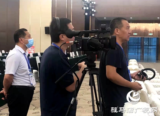 驻马店广播电视台直播盛会 两小时浏览量突破30万