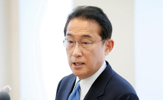 岸田文雄当选日本自民党第27任总裁 将出任首相