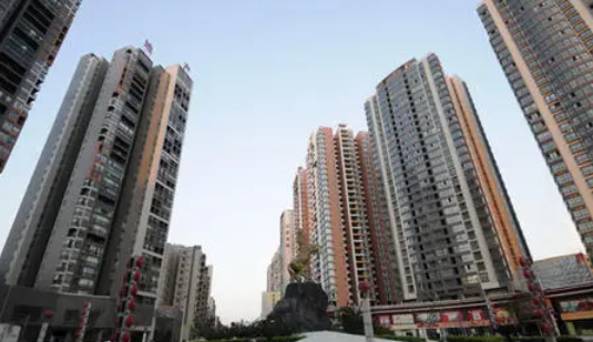 平舆县：助力企业轻装上阵 推动经济快速发展