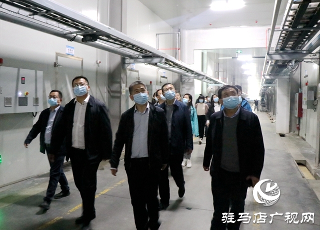 驻马店市新闻战线庆祝第二十二个记者节集中采风