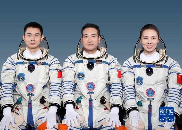 神舟十三号航天员将于近日择机执行第一次出舱活动