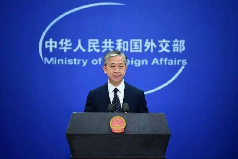 外交部：少数“台独”分子和外国政客的拙劣表演不过是中国统一进程中的几道杂音