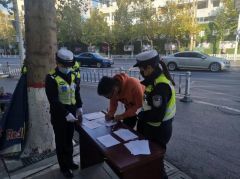 三次以上不戴头盔，抄告其所在单位！驻马店骑电动车的注意！
