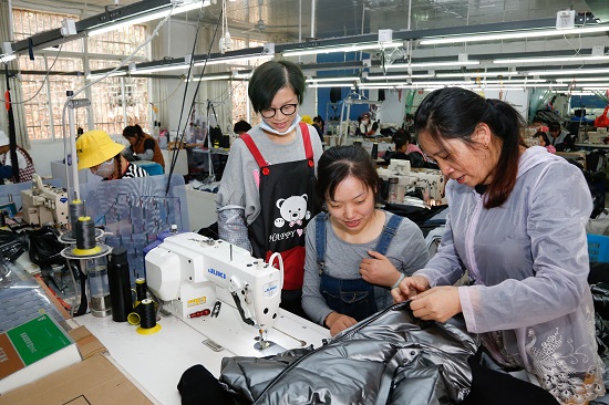 脱贫劳动力务工总量达3103万人 提前超额完成全年任务
