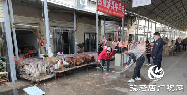 清理占道经营 助力驻马店市创文