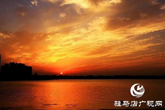 驻马店：冬日余晖别样美
