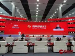钟南山：中国新冠患病率为美国的1/1678