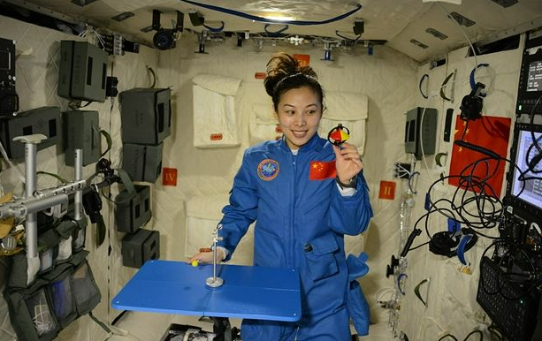 中国空间站首次太空授课9日下午开讲