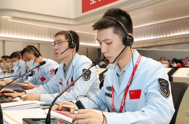 100个瞬间，定格2021最有爱的模样