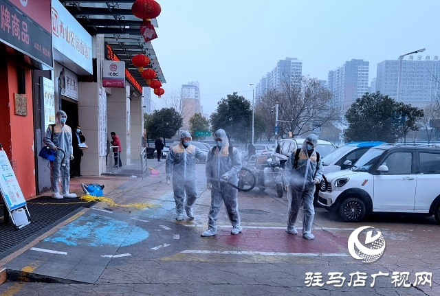 驻马店：各大超市节前防控不松劲 为顾客营造安全放心购物环境