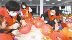 春节临近多地倡议就地过年，今年将发哪些“大礼包”