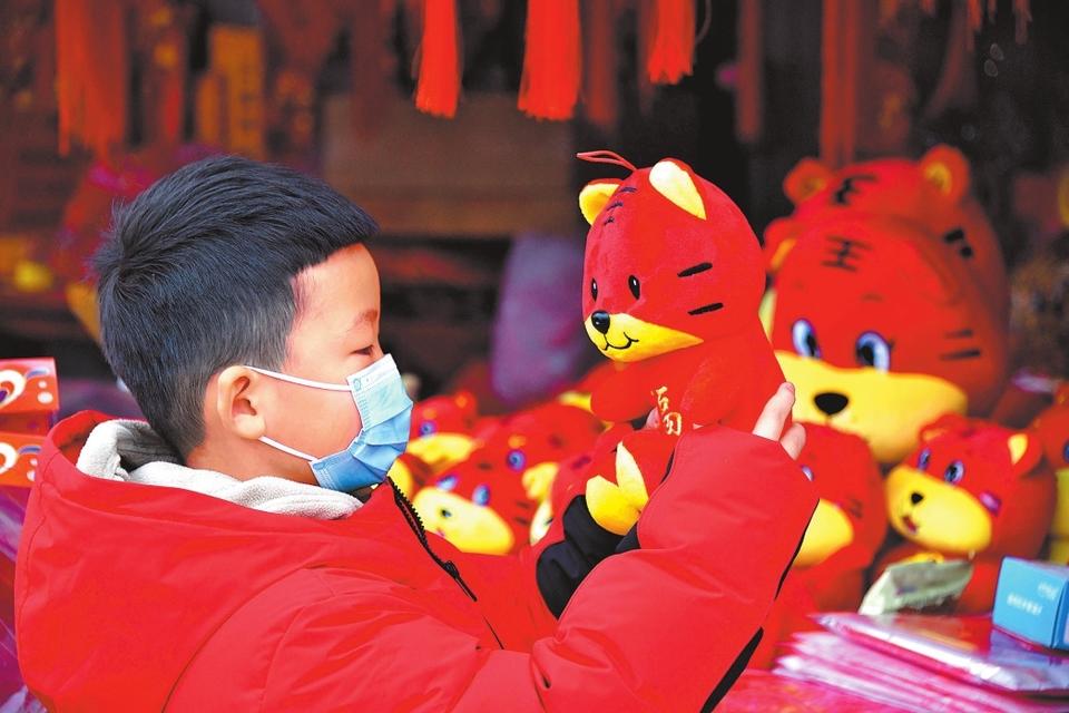 “萌虎”迎新春