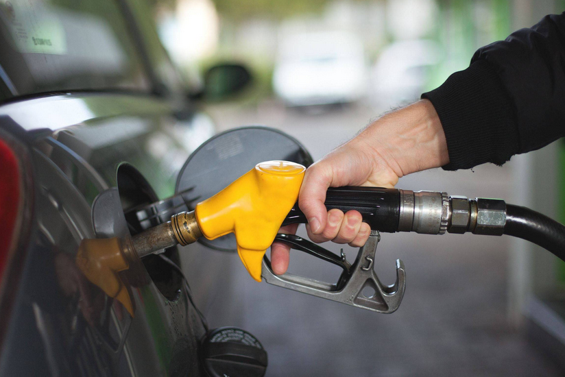 油价迎年内首次上涨 加一箱油多花13.5元