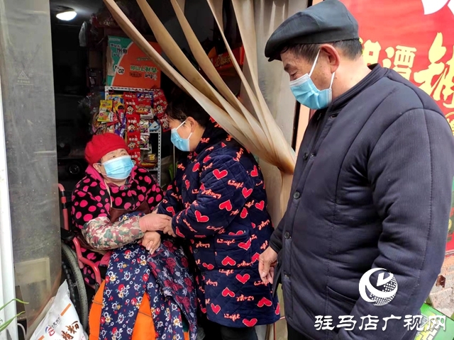 七旬夫妻倾力帮扶邻里 点滴善行唤起爱心无限