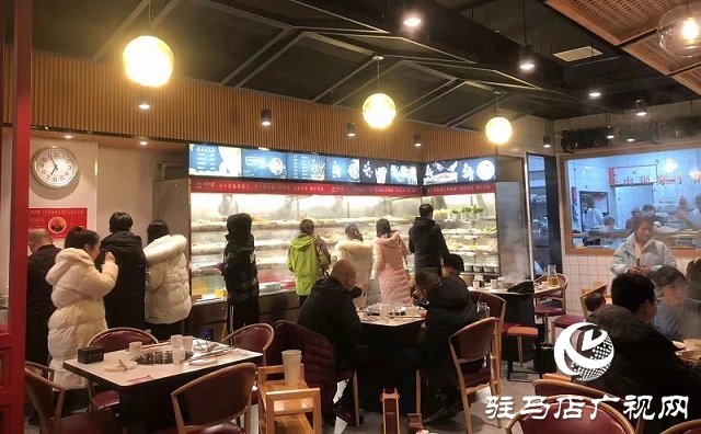 驻马店有序恢复堂食 外出就餐需注意防护