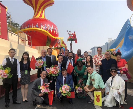 弘扬奥林匹克精神 激励一起向未来——多国政界人士盛赞北京冬奥会开幕式