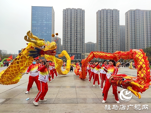 锣鼓喧天助冬奥 龙舞飞腾庆元宵