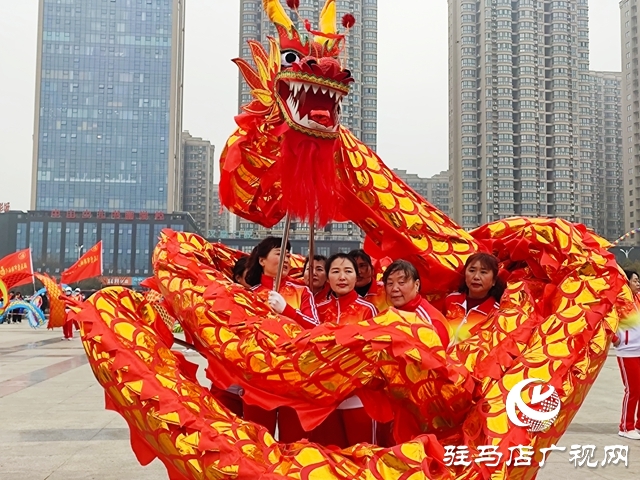 锣鼓喧天助冬奥 龙舞飞腾庆元宵