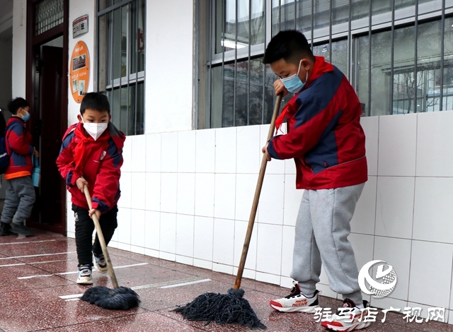 多图直击！驻马店市各中小学幼儿园春季开学第一天