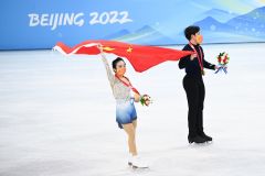 19日综合：隋文静/韩聪夺冠 中国九金升至第三