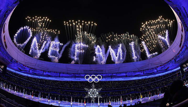 北京2022年冬奥会举行闭幕式