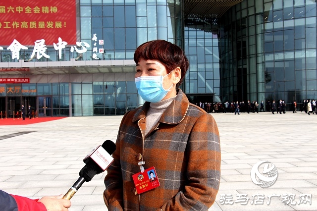 政协盛会开幕 委员反响热烈