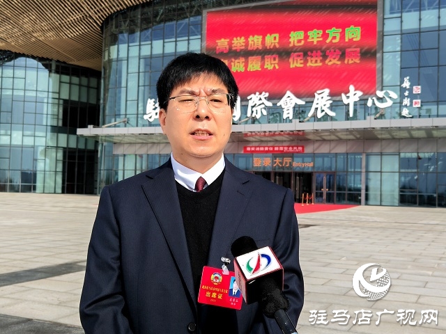 政协盛会开幕 委员反响热烈